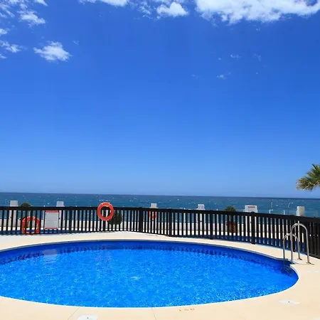 Puerta Del Mar Apartment *